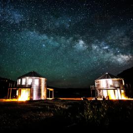 The Barn Silo at Goose Lake Lane, hotel i Glendale