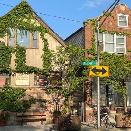 Ray's Bucktown Bed and Breakfast