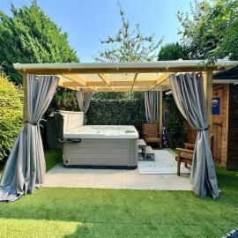 8min to City, Hot Tub House, Fire Pit, Free Parking