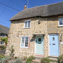 Dormouse Cottage, hotel in Bridport