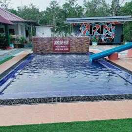 Lading Amas Resort, hotel u gradu Rengit