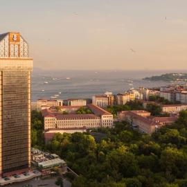 The Ritz-Carlton, Istanbul at the Bosphorus โรงแรมในอิสตันบูล