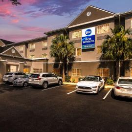 Best Western Patriots Point, hotel v destinaci Charleston