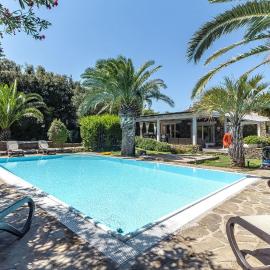 CASAVIVA - Villa con piscina privata a Stintino