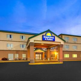 Days Inn & Suites by Wyndham Morris I-80，Morris的飯店