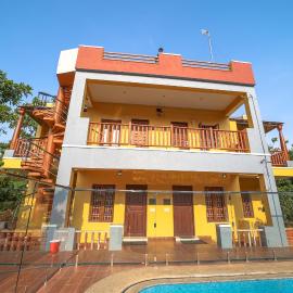 Mukhil Paradise Villa, hotel in Auroville