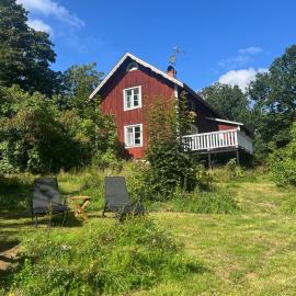 Månsarps skogs- och alpackagård, hotel in Vimmerby