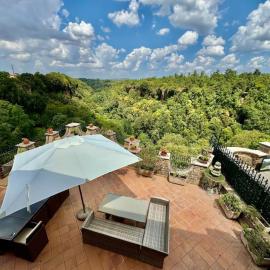 La Casa Della Principessa con terrazza mozzafiato, hotel em Barbarano Romano