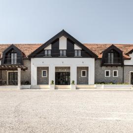 Bistrička Čaršija, hotel i Bijelo Polje