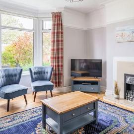 House in Porthcawl, hotel in Porthcawl