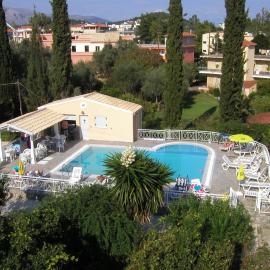 Dimitra Apartments G, hotel a Gouviá
