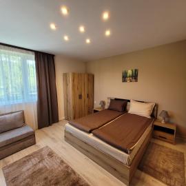 Къща за гости ЕВА, hotel i Madzhare