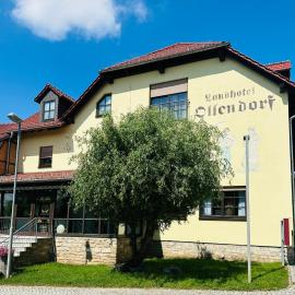 Viesnīca Pension und Monteurzimmer mit Küche und Waschmaschine pilsētā Ollendorf