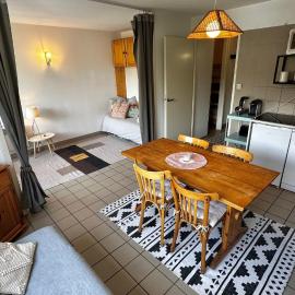 Appartement Centre Ville pied de piste Briançon, hotel a Briançon