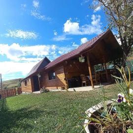 Căsuța Fodora, hotel din Fodora