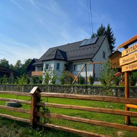Słoneczne Wzgórze w Kojszówce: Kojszówka şehrinde bir otel
