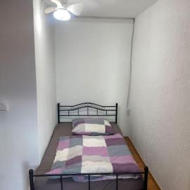 Monteurzimmer Knetzgau, hotel a Knetzgau