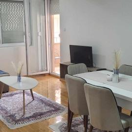 Apartment Vuchkovi, hotell i Strumica