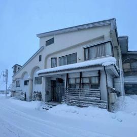 Nozawa Onsen15M JapowPension粉雪館