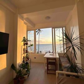 Absolute Beachfront Apartment With Kitchen