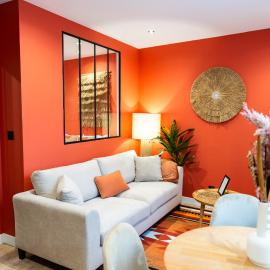 Studio design et coloré au coeur de Saumur, hotel u gradu Somir