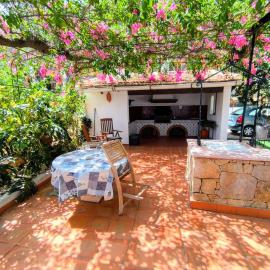 Estudio Las Rotas, hotell i Denia