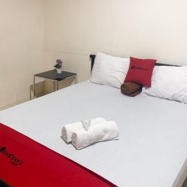 RedDoorz Near Stasiun Tanjung Karang Lampung, hotel in Tanjungkarang