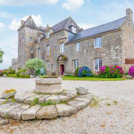 Manoir de Moëllien, The Originals Relais, hotelli kohteessa Plonévez-Porzay