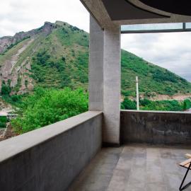 Magic View Hotel，勾里斯的飯店