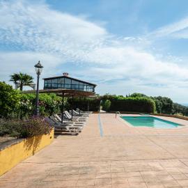 Casa Rural La Sierra de Monfragüe, khách sạn ở Malpartida de Plasencia