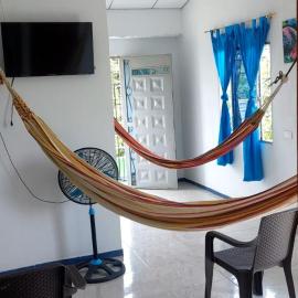 Apartamento independiente amoblado mompox dos aires acondicionado, hotel in Mompos