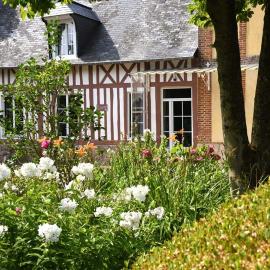 Le Cottage -Gîte de charme-, viešbutis mieste Boudeville