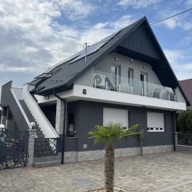 Pálma Apartman, hotel in Cserkeszőlő