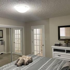 Chris Cozy Condo CW #107 Edmonton, hotel a Edmonton