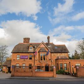 Harefield Manor Hotel, hotel v destinácii Romford