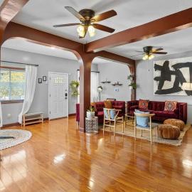 7BR 7BA Big House 1 block from Tropicana and Beach