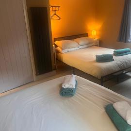 Tumbledown Hotel, готель у місті Шрусбері