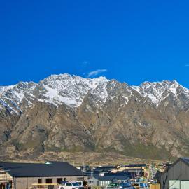 Cosy, Modern Hanley's Farm Unit - Explore Queenstown, Hotel in Frankton