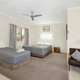 Hillview Motel Charters Towers QLD, hotelli kohteessa Charters Towers