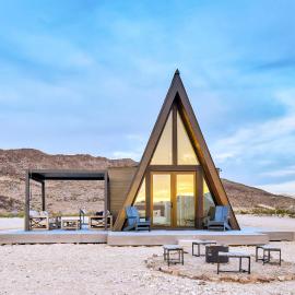Stardust Big Bend Luxury A-Frame#9 with a fab view, hotel in Terlingua