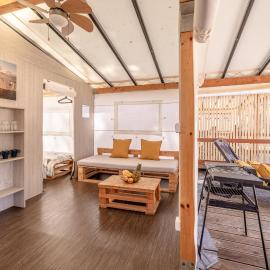 Glamping Tents | Losinj | Camp Čikat, Hotel in Mali Lošinj