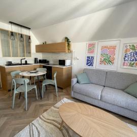 New fully equiped appartment with parking