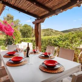 Villetta Baja Sardinia, hotel a Cala Bitta