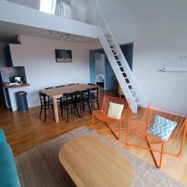 Bel appartement 50m de la plage, מלון בוויסאן