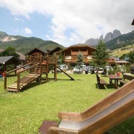 Hotel Sella Ronda Serenella - A 50 mt dalle piste da sci