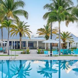 voco Sandpiper All-Inclusive Resort by IHG, hotel u gradu Port Sent Lusi
