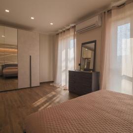 Casa Baratta - L'Acacia - Neive, Borgo storico, Langhe, spa privata, Park EV