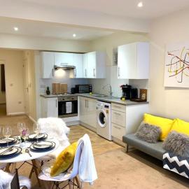 Eastbourne 1&2, hotel in Eastbourne
