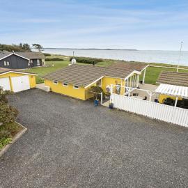 3 Bedroom Amazing Home In Spøttrup, hotell i Spottrup