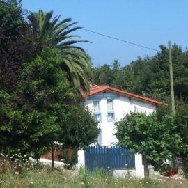 Casa Jardín Rocablanca Llanes، فندق في سيلوريو